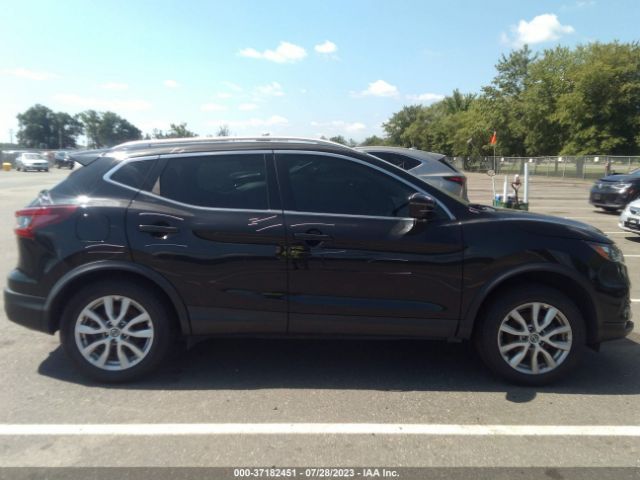 JN1BJ1CWXLW642175 Nissan Rogue Sport Sv
