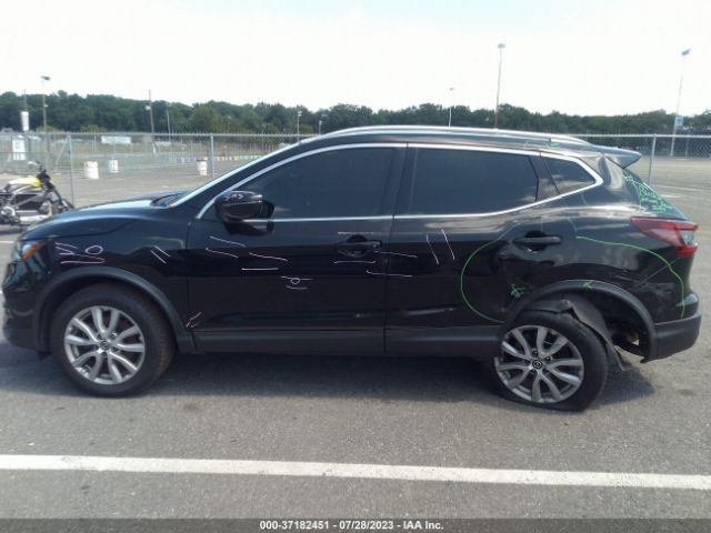 JN1BJ1CWXLW642175 Nissan Rogue Sport Sv
