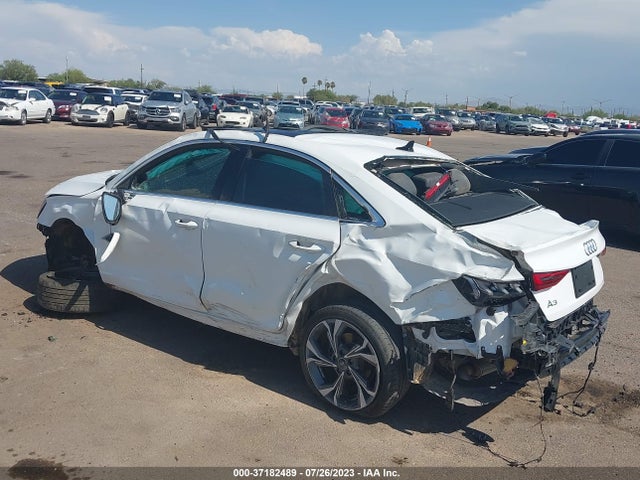 WAUAUDGY2NA018459 Audi A3 Sedan Premium