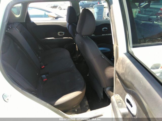 KNDJN2A28F7207902 KIA Soul Base