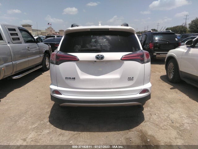 2017 TOYOTA RAV4 XLE VIN: 2T3RFREV1HW577335