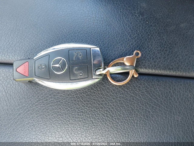 2018 MERCEDES-BENZ C-CLASS C 300 VIN: WDDWF4JB1JR409868