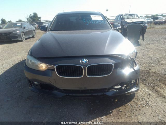 WBA3B1C5XEK134771 BMW 3 Series 320i