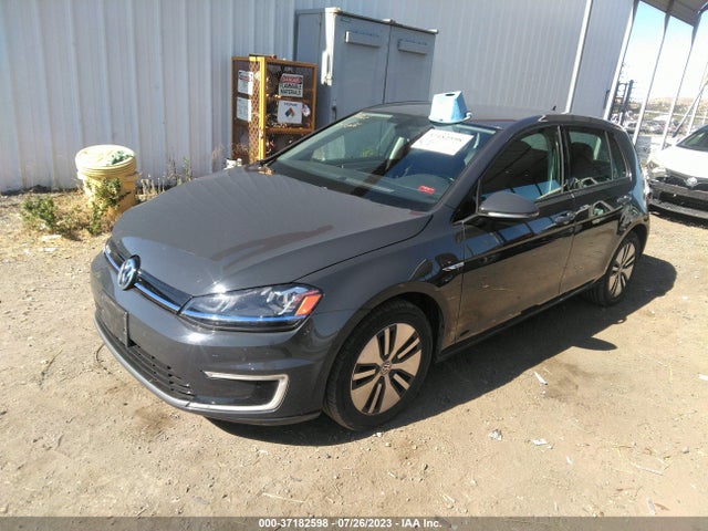 2016 Volkswagen Golf, VIN: WVWPP7AU1GW916861