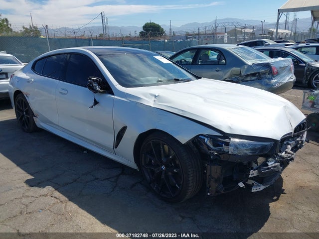 BMW 8 Series 840i 2023 IAAI WBAGV2C08PCL13472
