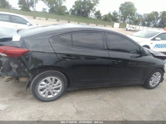 Hyundai ELANTRA SE 2018 5NPD74LF6JH332355 Image 4