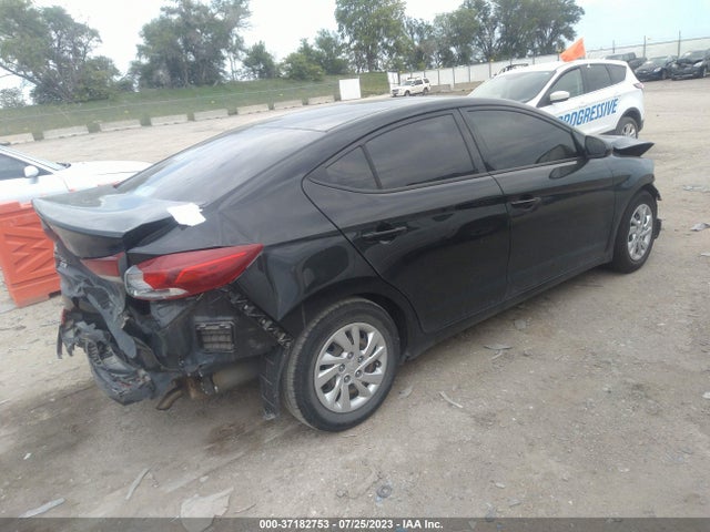 Hyundai ELANTRA SE 2018 5NPD74LF6JH332355 Image 9