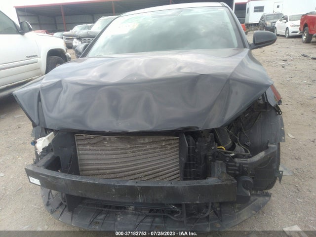 Hyundai ELANTRA SE 2018 5NPD74LF6JH332355 Image 11