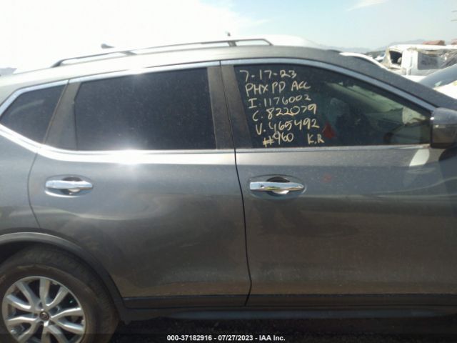 JN8AT2MT4JW465492 Nissan ROGUE SV