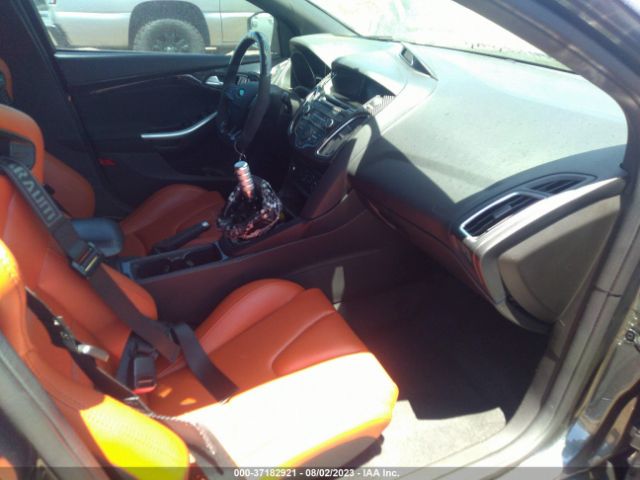 1FADP3L92HL235959 Ford FOCUS ST
