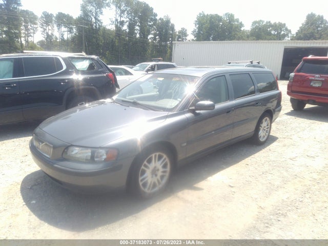 2004 VOLVO V70 VIN: YV1SW59V142452353