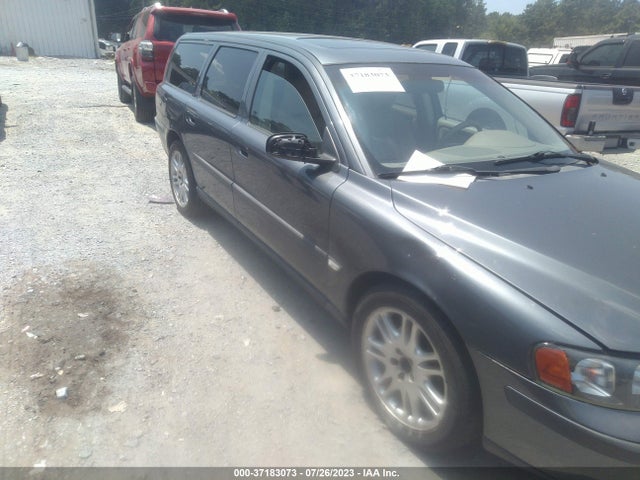 2004 VOLVO V70 VIN: YV1SW59V142452353