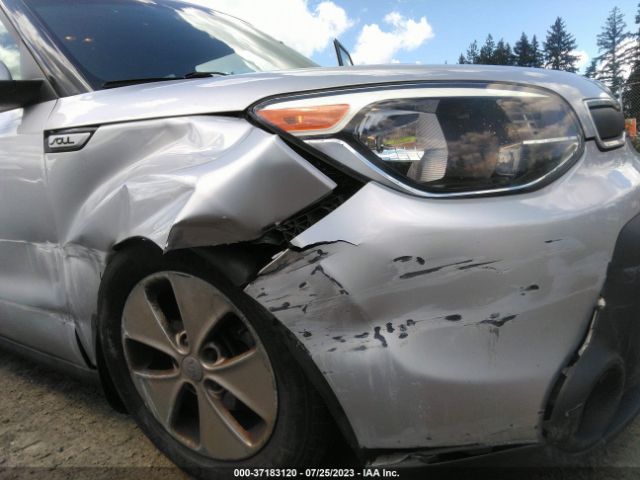 KNDJN2A25F7788923 KIA Soul Base
