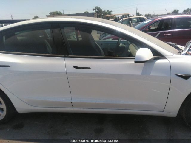 5YJ3E1EA5PF431841 Tesla MODEL 3