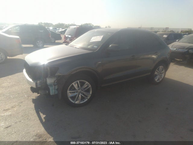 WA1BCCFS7JR004838 Audi Q3 Premium/sport Premium