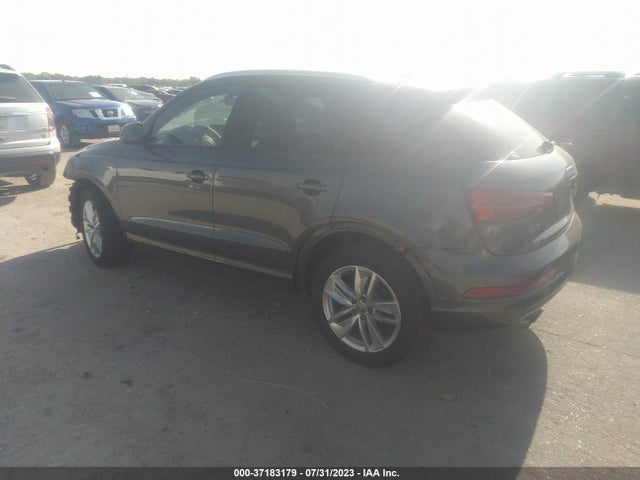 WA1BCCFS7JR004838 Audi Q3 Premium/sport Premium