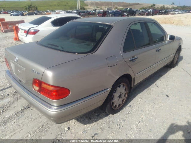 Aukcja sprzedaży 1999 Mercedes-benz E-class, vin: WDBJF82H8XX020954, numer aukcji: 37183303