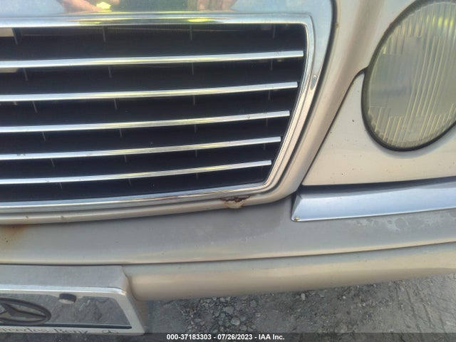 Aukcja sprzedaży 1999 Mercedes-benz E-class, vin: WDBJF82H8XX020954, numer aukcji: 37183303