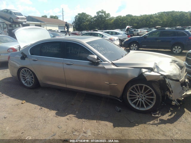 WBAYB6C54ED224733 BMW 7 Series 750i Xdrive
