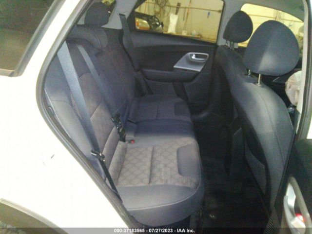 KNDCB3LC2K5244379 KIA NIRO LX