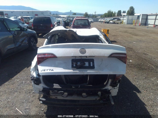 3VWAM7BU0NM028111 Volkswagen Jetta Sport