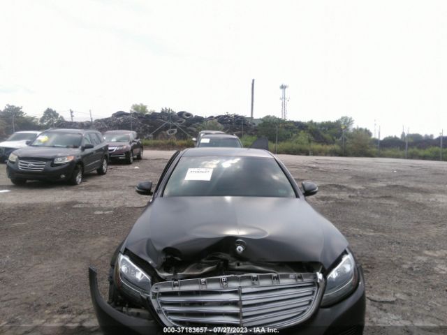 55SWF4KB3GU108492 Mercedes-Benz C-class C 300