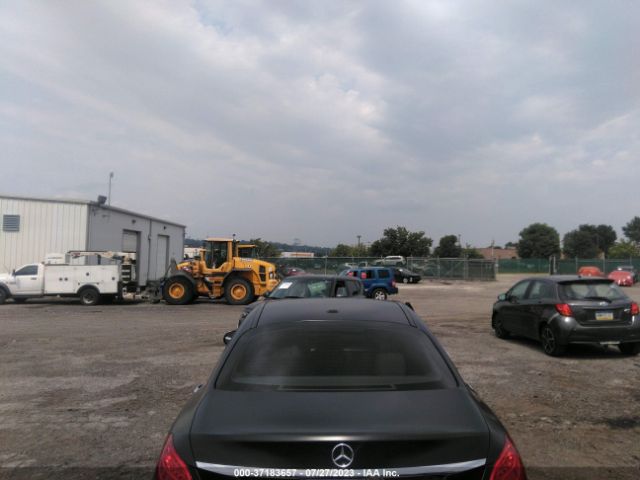 55SWF4KB3GU108492 Mercedes-Benz C-class C 300