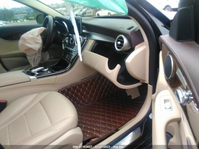 55SWF4KB3GU108492 Mercedes-Benz C-class C 300