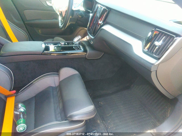 2023 VOLVO V60 RECHARGE POLESTAR ENGINEERED VIN: YV1H60EP5P1539882