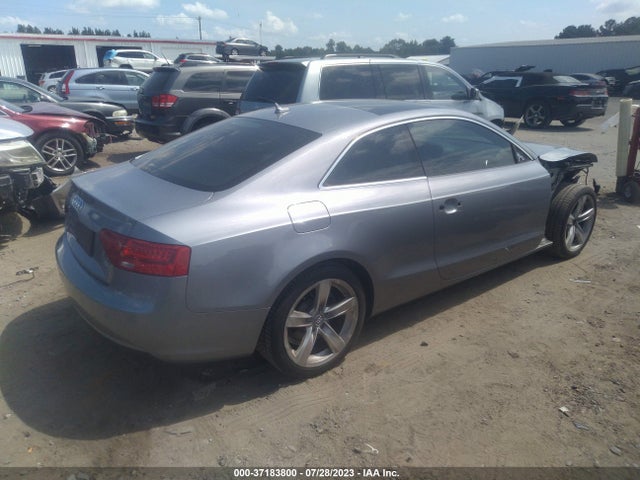 WAUCFAFR3FA051144 Audi A5 PREMIUM
