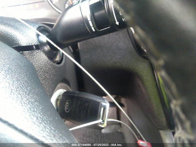 5XXGT4L36KG367246 KIA Optima Lx