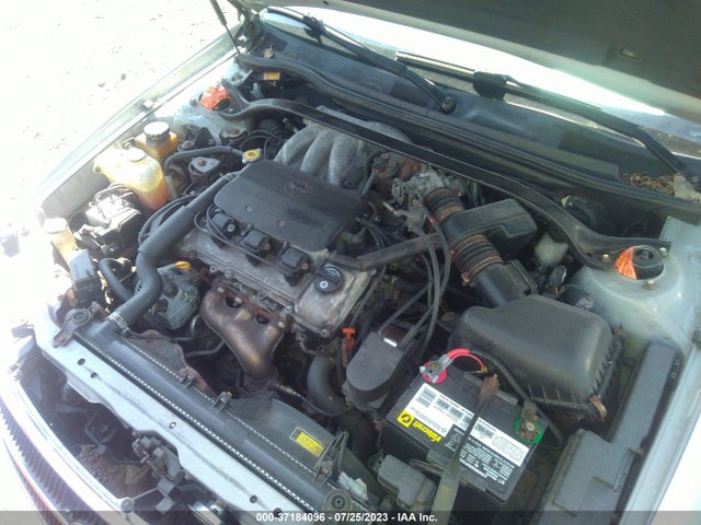 2001 TOYOTA CAMRY SOLARA SE/SLE VIN: 2T1FF28P31C492021