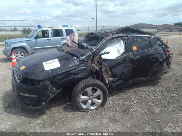 3C4NJDBB7JT392987 Jeep Compass Latitude
