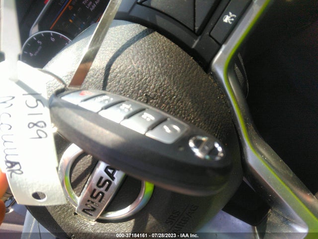 2021 NISSAN SENTRA SR VIN: 3N1AB8DV9MY329412
