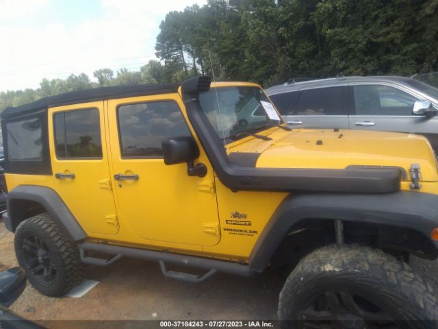 1C4BJWDG9FL568089 Jeep Wrangler Unlimited Sport