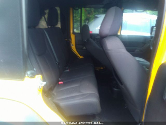 1C4BJWDG9FL568089 Jeep Wrangler Unlimited Sport