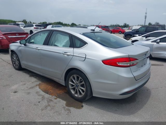 3FA6P0H77HR392726 Ford FUSION SE