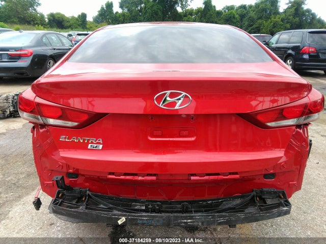 Hyundai ELANTRA SE 2018 5NPD74LF3JH240247 Image 15