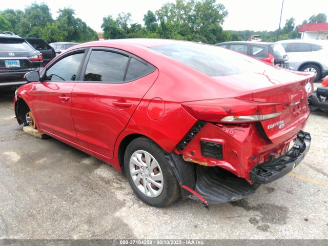 Hyundai ELANTRA SE 2018 5NPD74LF3JH240247 Image 3