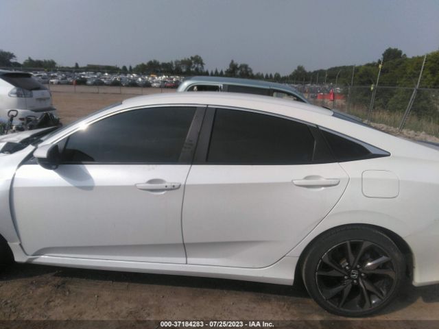 2HGFC2F82LH572134 Honda Civic Sedan Sport