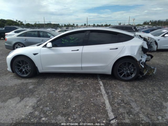 5YJ3E1EA5PF589662 Tesla MODEL 3