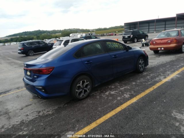 3KPF24AD9KE135615 KIA Forte Lxs