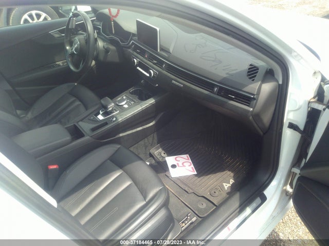 WAUDNAF40HN050945 Audi A4 Season Of Audi Premium