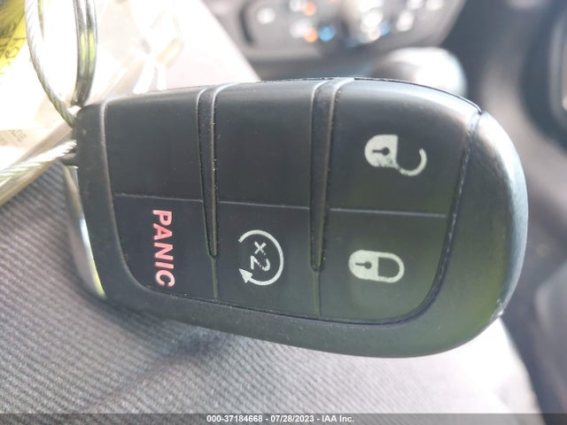 ZACCJBDBXJPG94340 Jeep Renegade Limited
