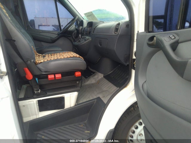 2006 FREIGHTLINER SPRINTER 2500 VIN: WDYPD644365908848