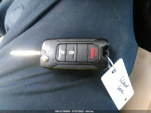 2015 JEEP RENEGADE LATITUDE VIN: ZACCJABT0FPB70781