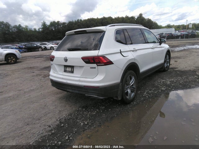 3VV2B7AX3LM012346 Volkswagen Tiguan Se/sel/se R-line Black