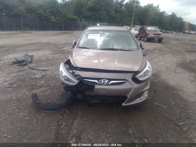 Hyundai ACCENT SE 2014 KMHCU5AE4EU178742 Image 4