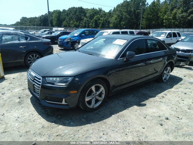 WAUGMAF40KA015532 Audi A4 Premium/titanium Premium