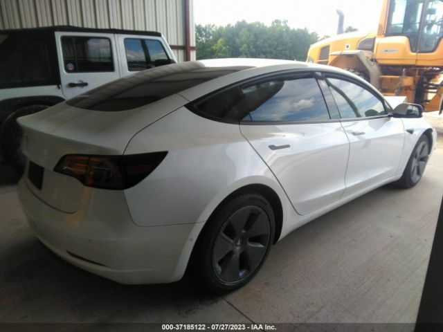 5YJ3E1EA9NF102184 Tesla MODEL 3
